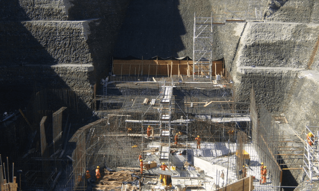 Obra gruesa de Rucatayo