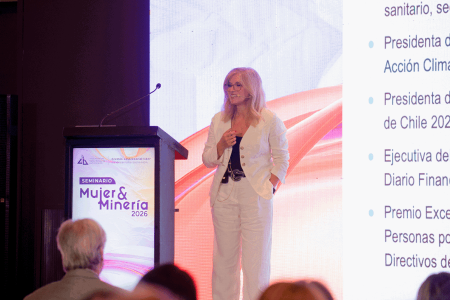 María Teresa González en Mujer y Minería